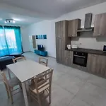 דירה St Julians Bay Sea Front *