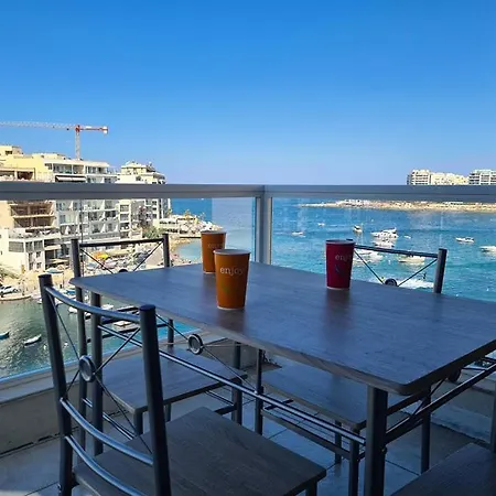 Apartment St Julians Bay Sea Front
