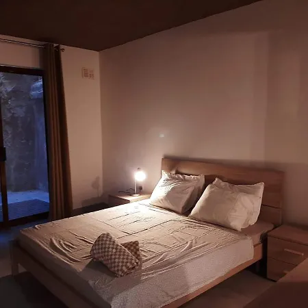 St Julians Bay Sea Front San Ġiljan