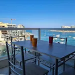 Apartament St Julians Bay Sea Front