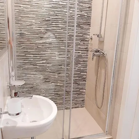 St Julians Bay Sea Front 公寓